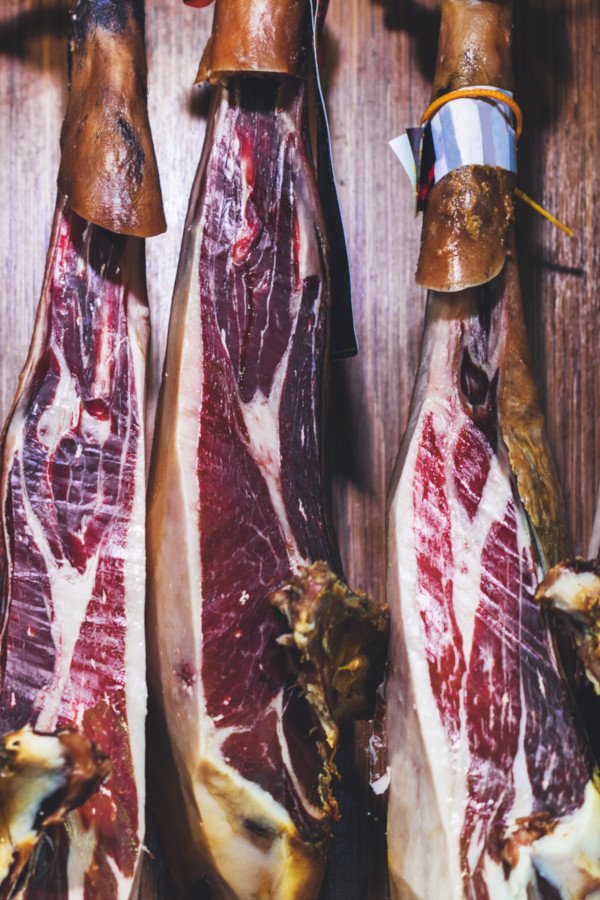 Hinter- und Vorderschinken